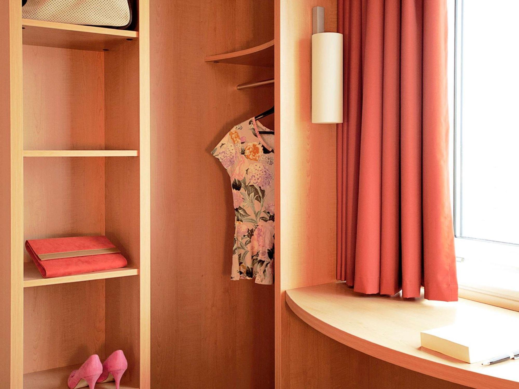 Hotel Ibis Catalão Extérieur photo