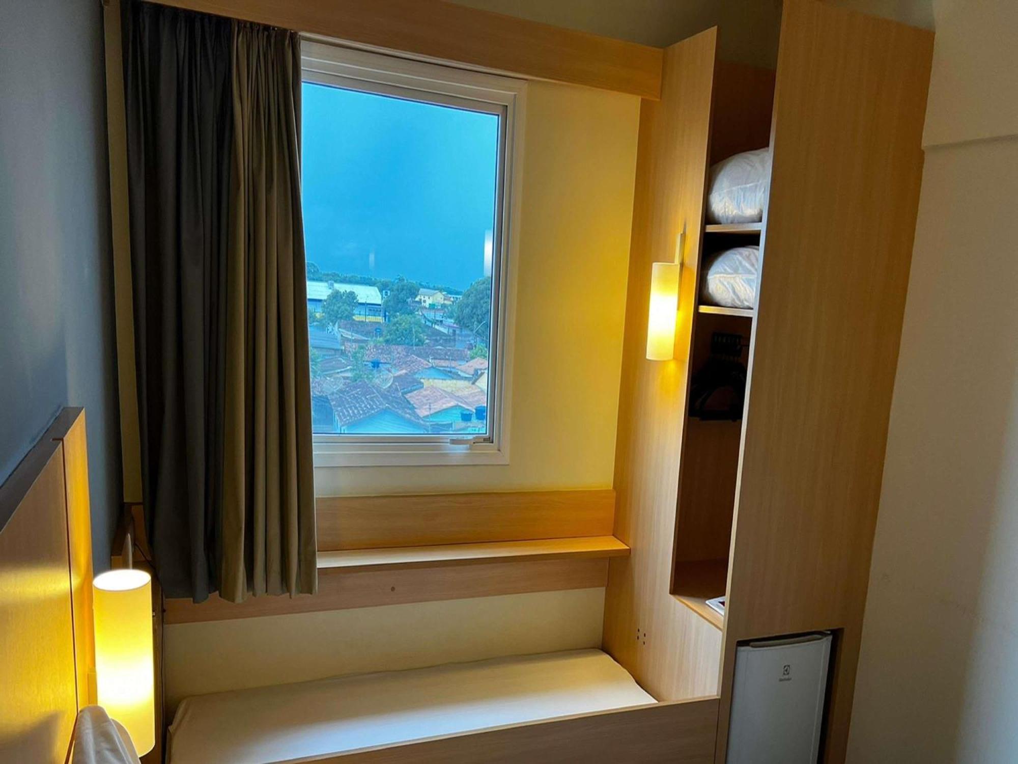 Hotel Ibis Catalão Extérieur photo