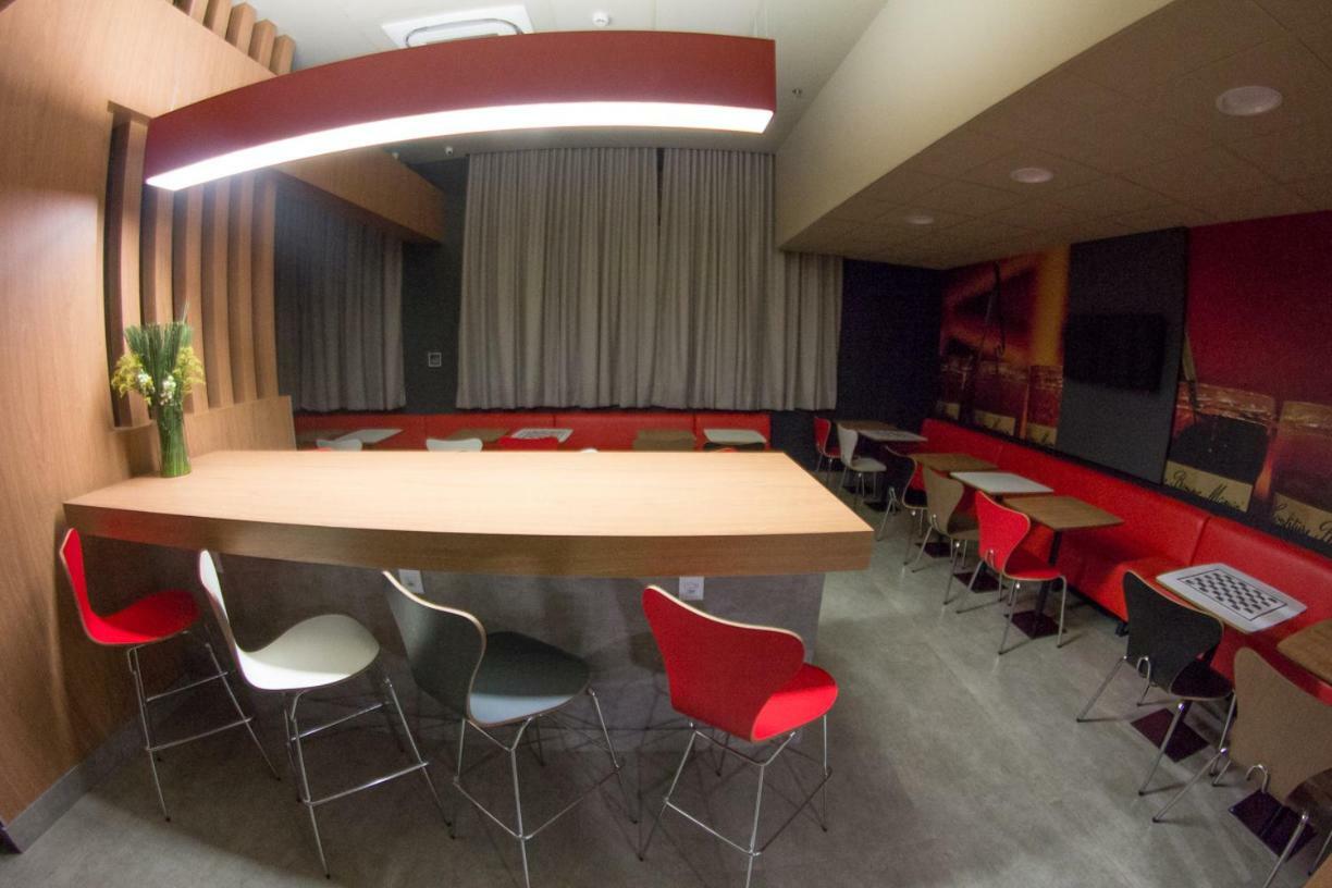 Hotel Ibis Catalão Extérieur photo